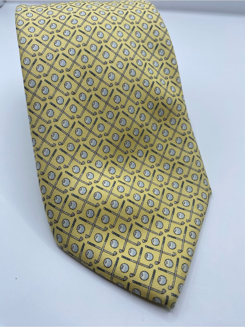Vineyard Vines Yellow Golf Motif Silk Tie